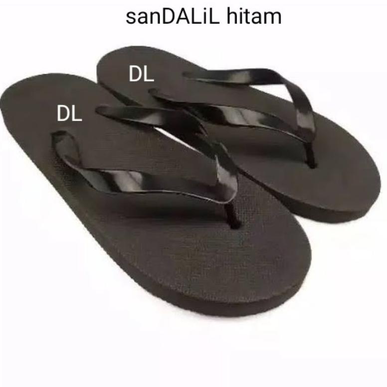 "Btl31au22a" SanDALIL hitam