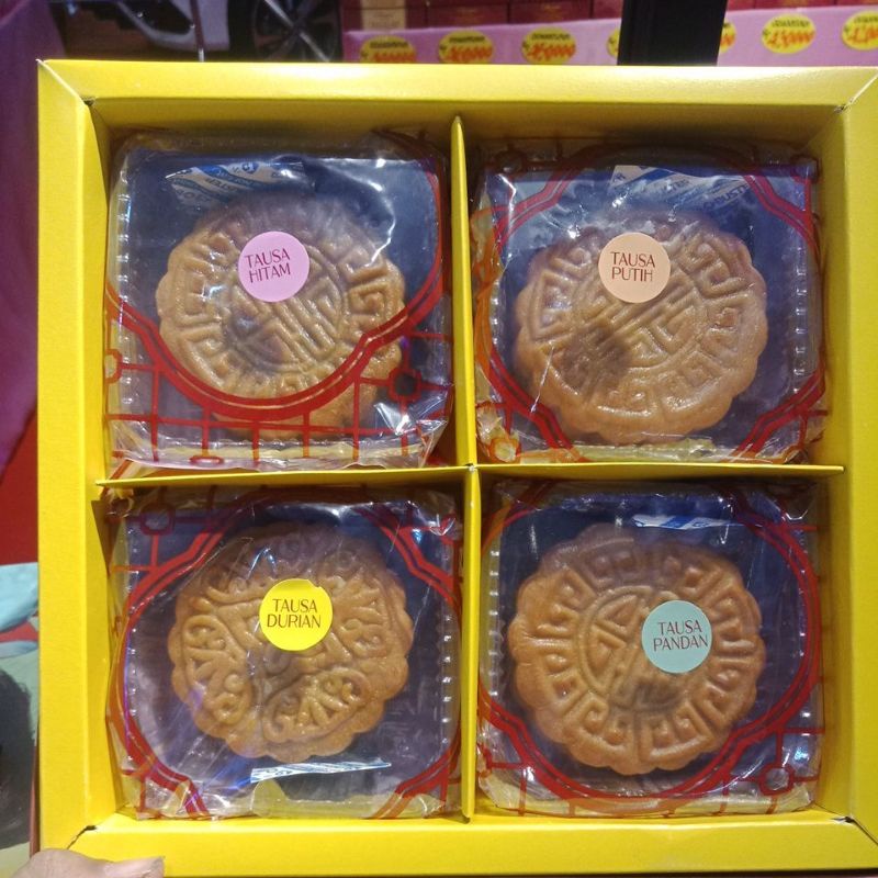 

kue bulan