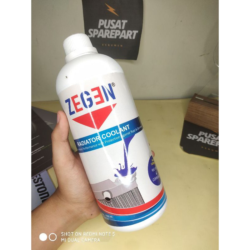 RADIATOR COOLANT BIRU ANTI RUST DAN CORROSION ZEGEN 1000 ML