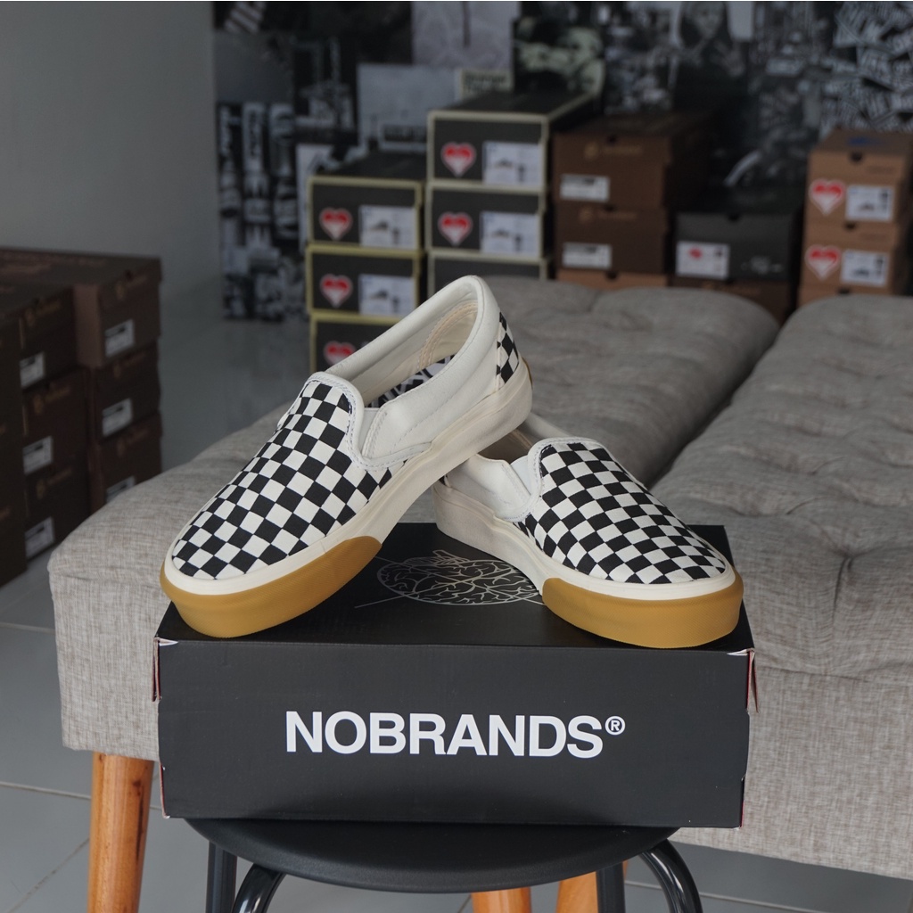NoBrand Slip On Catur