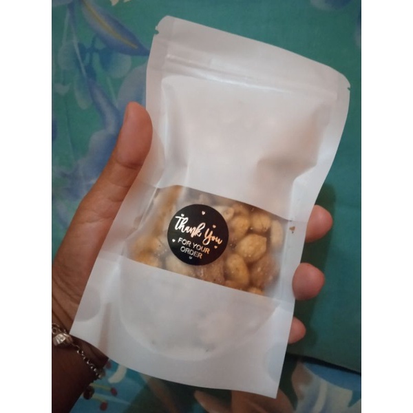 

kacang gawil gurih dan renyah