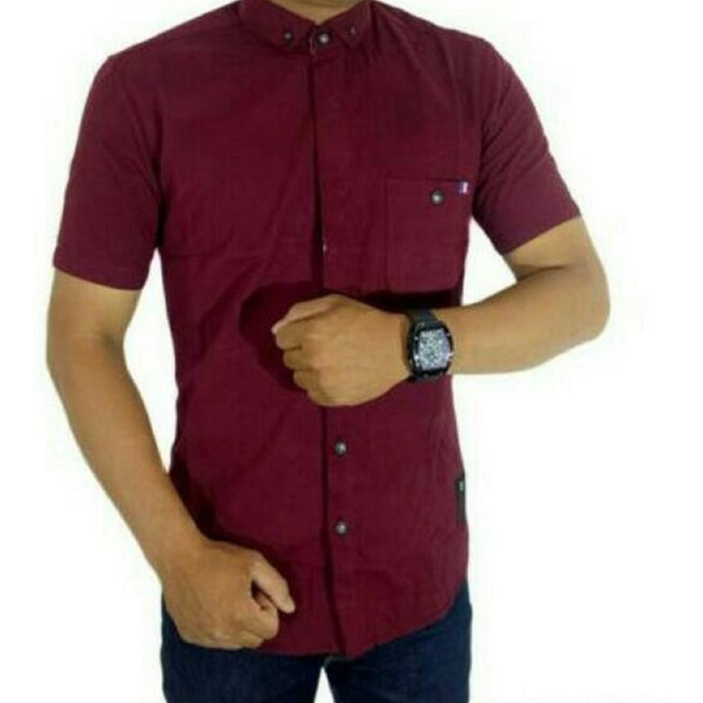 Kemeja Pria Lengan Pendek Cassual Kasual Kerja Merah Maroon