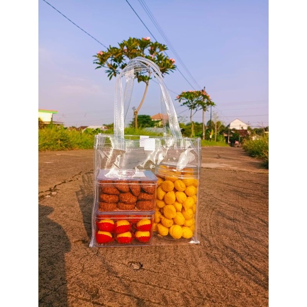 

Tas Snak Makanan / Buat Kosmetik 20*10*20 (ABC)