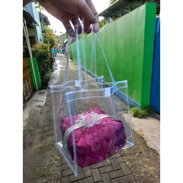 

Tas Aqiqah Syukuran Souvenir Kotak Nasi 20×15×20 READY STOK