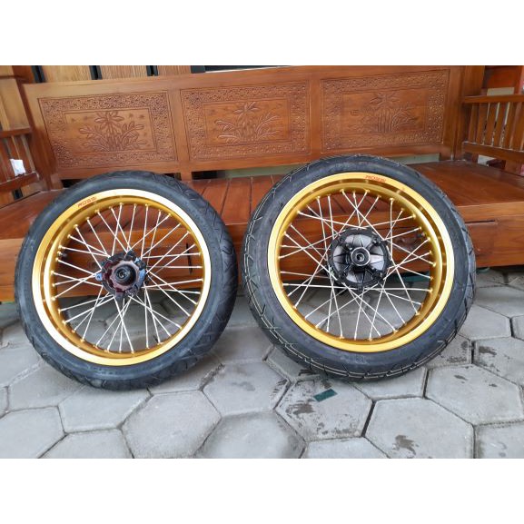 Wheelset Supermoto CRF 300/350 Ban IRC Baru Ring 17
