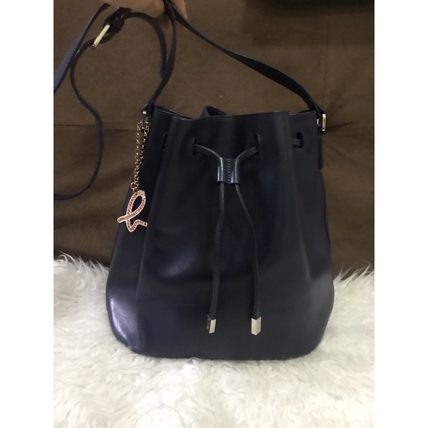 preloved bag monza|agnes b voyage ori|tas serut kulit asli|drawstring leather bag|selempang kulman