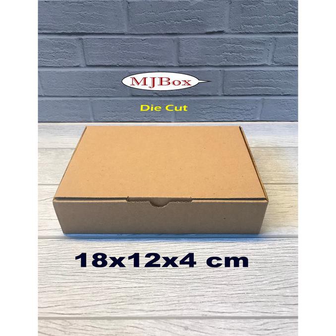 

Kardus/Karton Box Uk.18X12X4 Cm.....Kardus Pizza