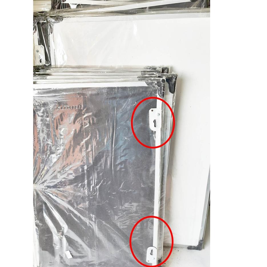 

Terbaru - Papan tulis spidol dan kapur / whiteboard / Blackboard ukuran 50x70