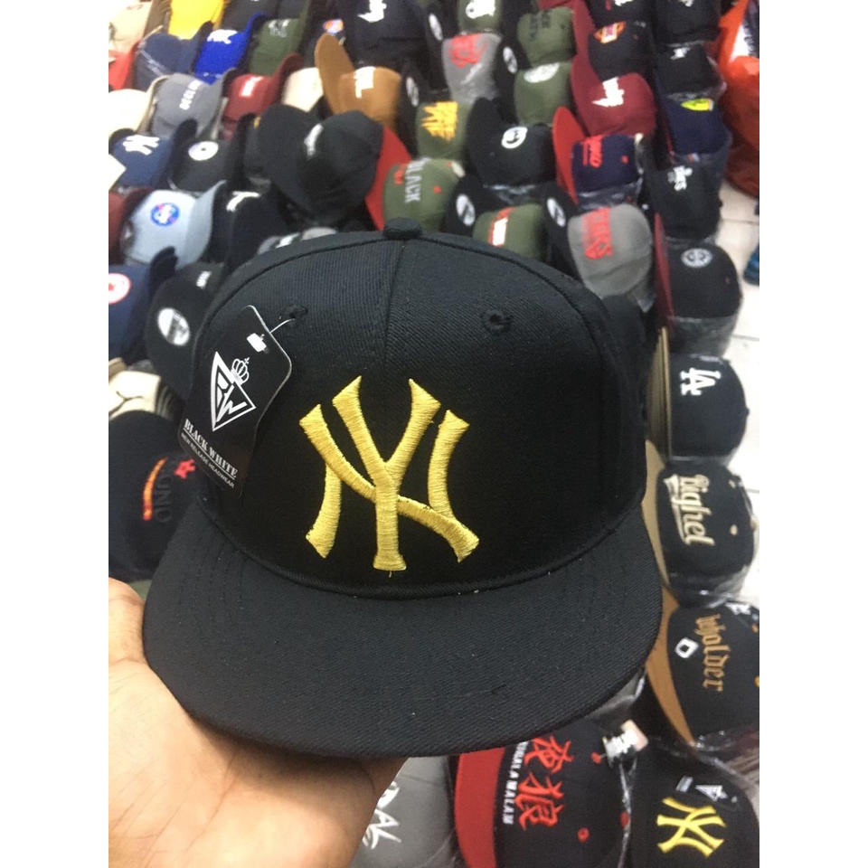 TOPI Snapback NY Dewasa Bordir Putih- Pria / Wanita- PREMIUM QUALITY
