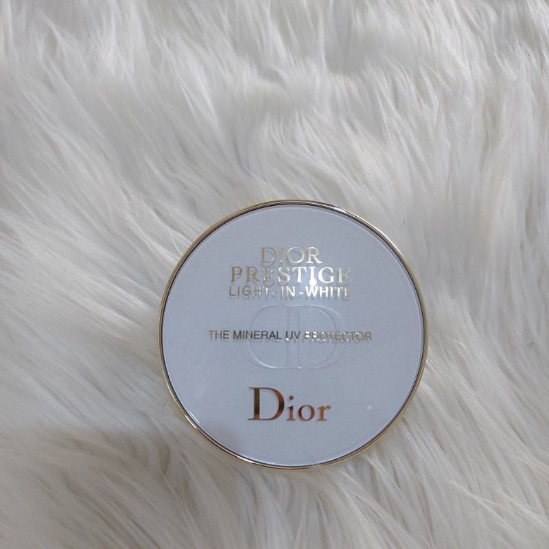 DIOR PRESTIGE LIGHT IN WHITE UV