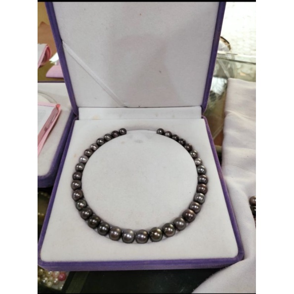 kalung mutiara laut hitam
