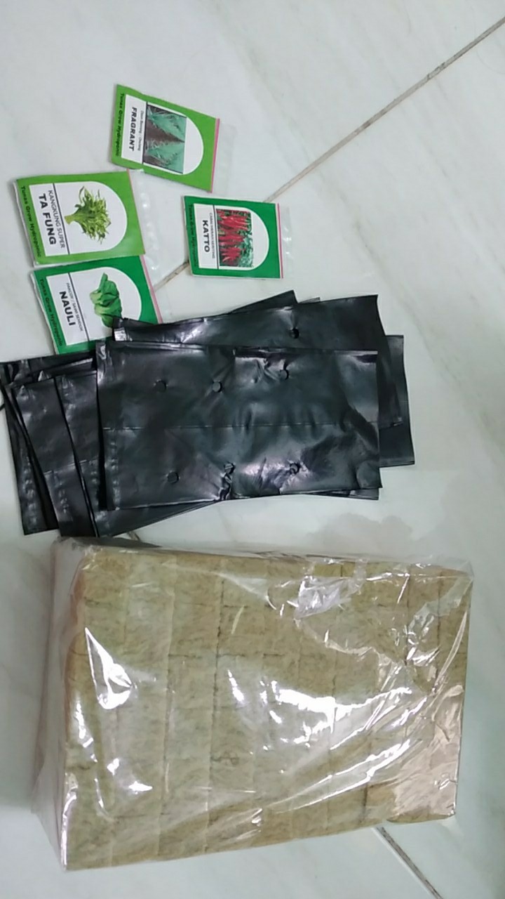 Polybag 20 X 20 Cm Perlembar