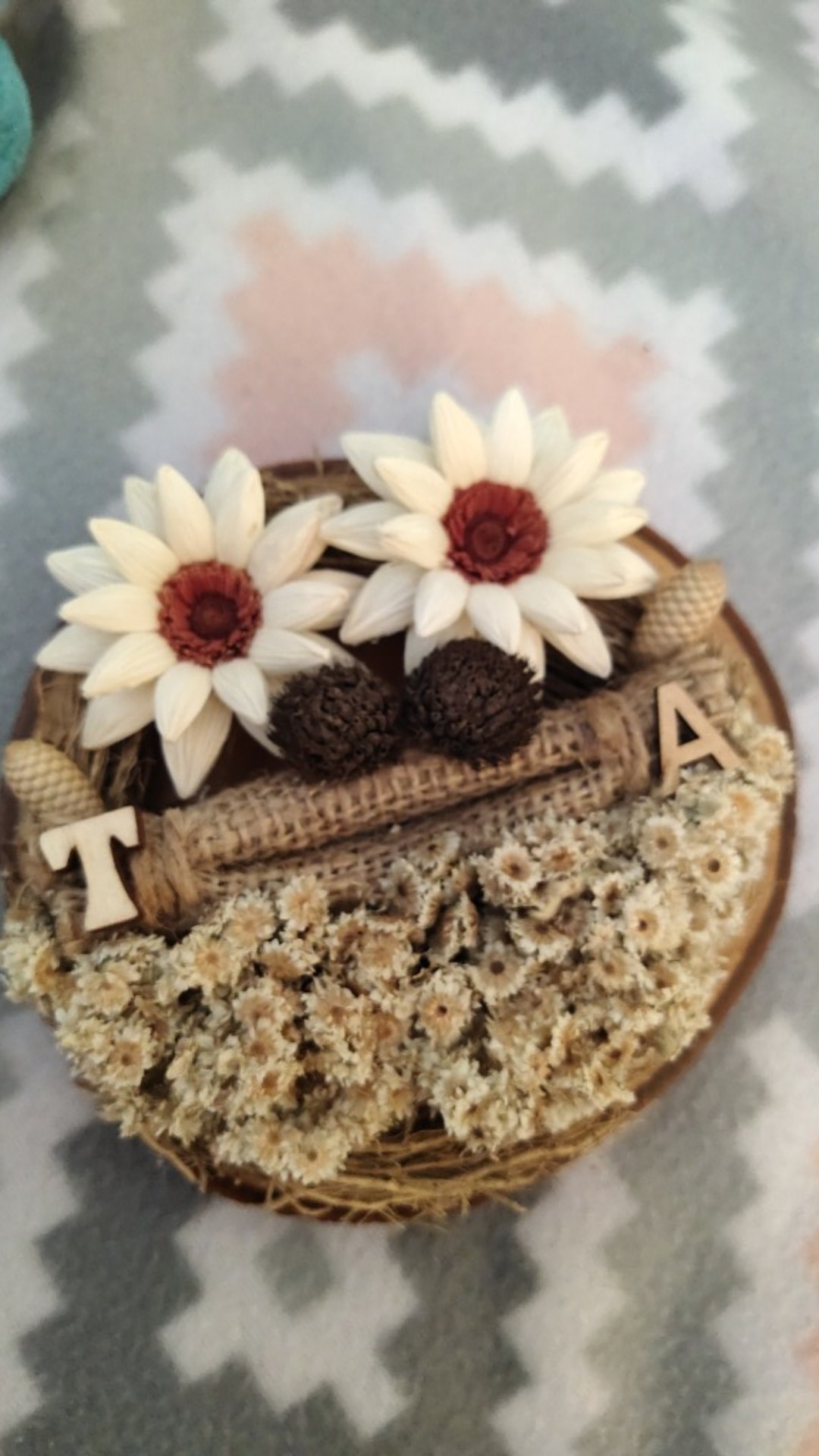 Ringbearer Rustic Akar