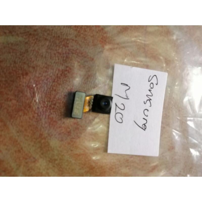 kamera depan samsung m20