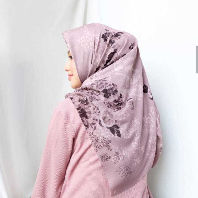 Kuas Scarf by. Vanilla Hijab