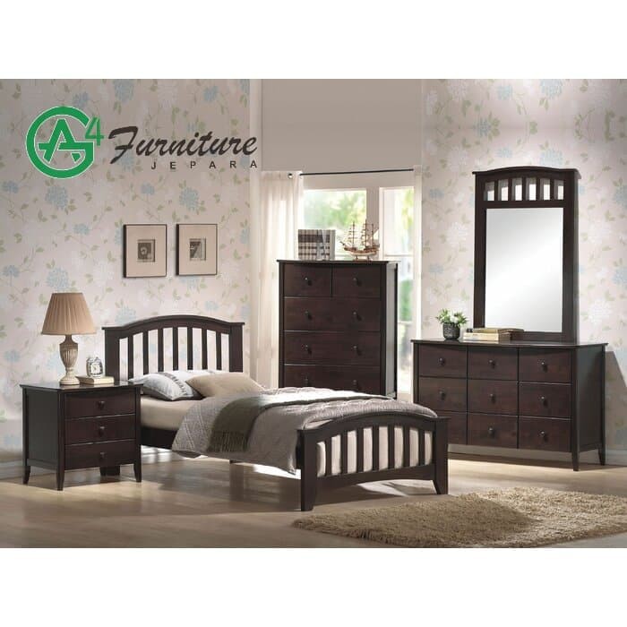 Set Tempat Tidur Kamar Anak Laki-Laki Sederhana