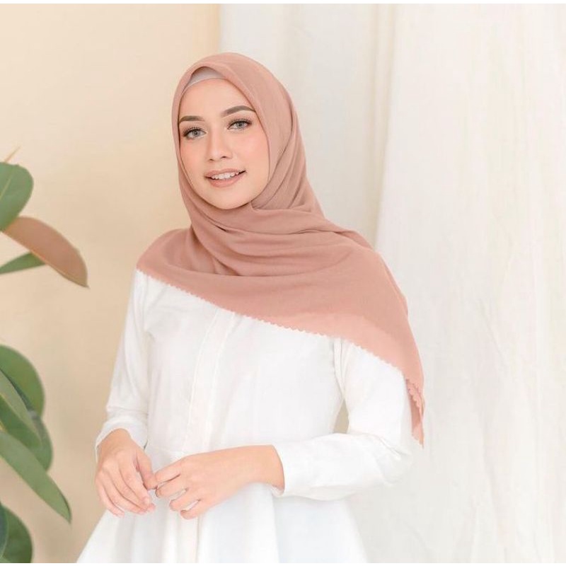 Hijab Voal SegiEmpat Sahara by Marlene