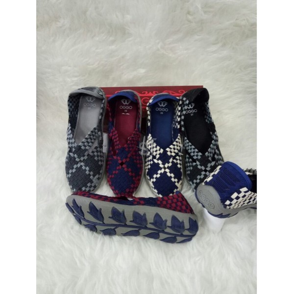 SEPATU FLAT rajut oggo anyaman