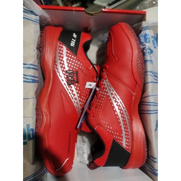 sepatu badminton RS tipe jf715 merah/jf 717 biru tua.