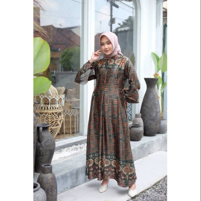 DRESS BATIK WANITA MUSLIM MODERN TERBARU