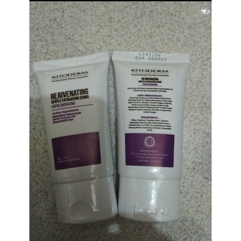 (KITO SCRUB TUBE) KITODERM REJUVENATING GENTLE EXFOLIATING SCRUB