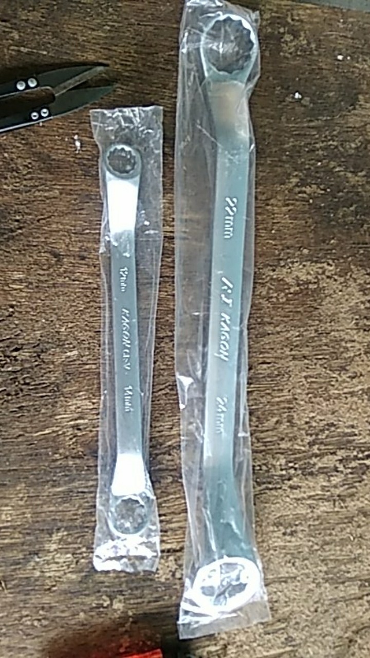 Kunci Ring 22x24 Alat Bengkel Teknik Treker Cvt Kunci Ring 22 X 24 Pas 22mm 24mm