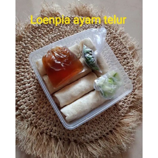 

lumpia Semarang - basah/lumpia ayam telur