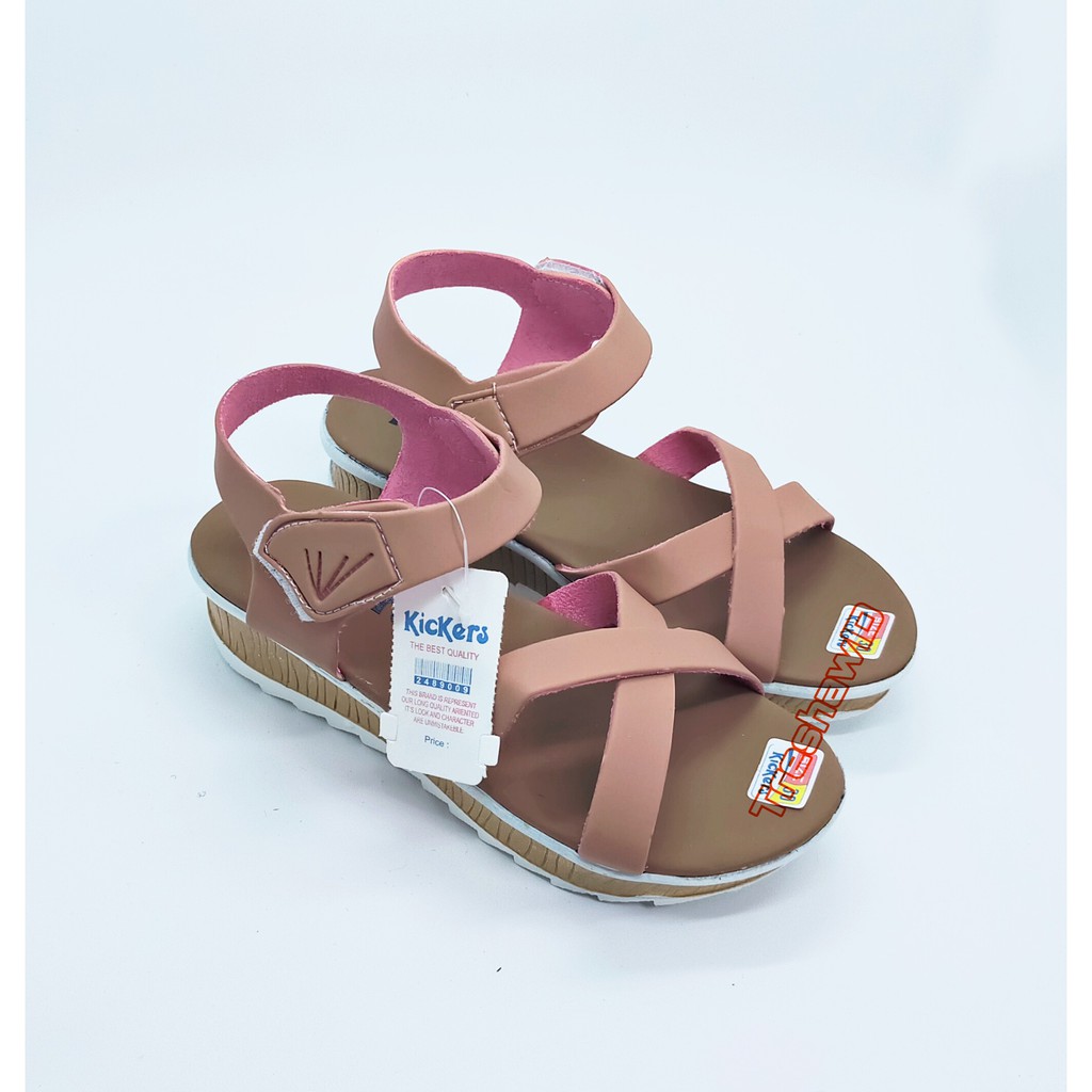 Sendal Anak Perempuan Wedges Silang  Kickers Terbaru