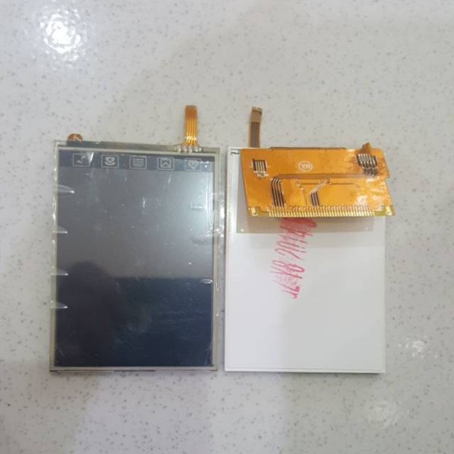Lcd Maxtron MG 273