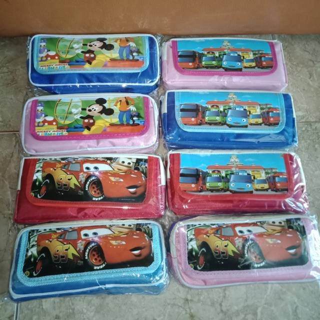 

Tempat Pensil / Tepak Pensil