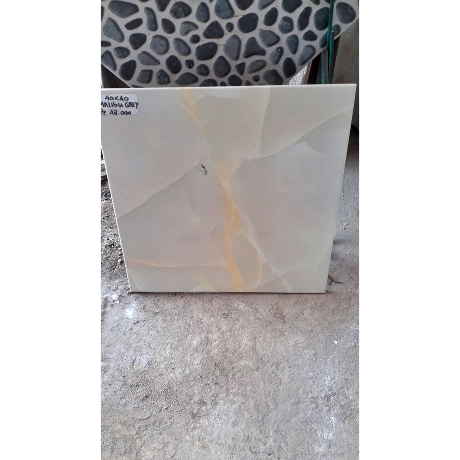 Keramik 40x40 Malibu Grey (Asia Tile) Glossy - Khusus Kabupaten Kendal