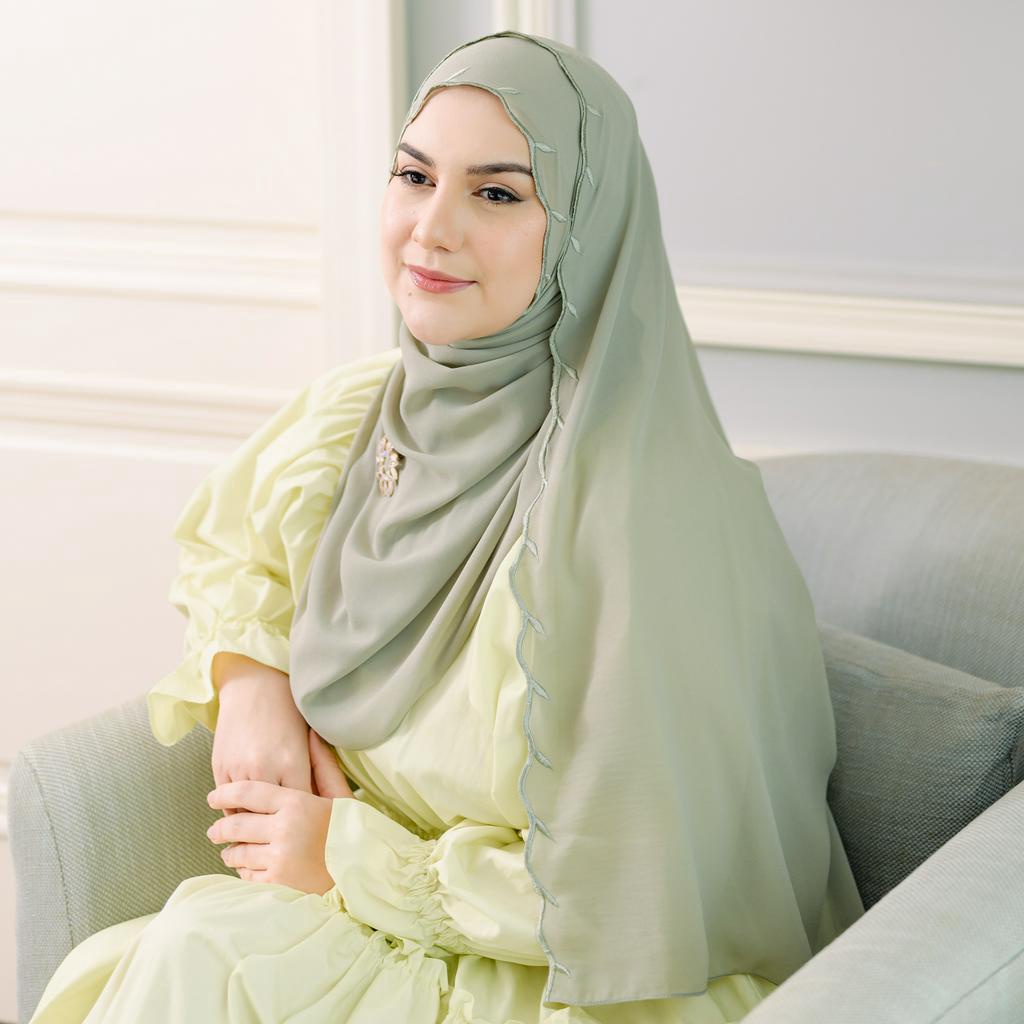 Lozy Hijab - Jade Classic Shawl (Pashmina Embroidery Babydoll Bordir Daun)