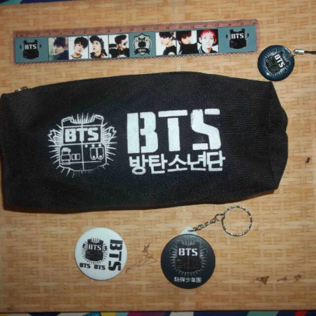 

Paket Pencase Bts kpop bts aksesories bts