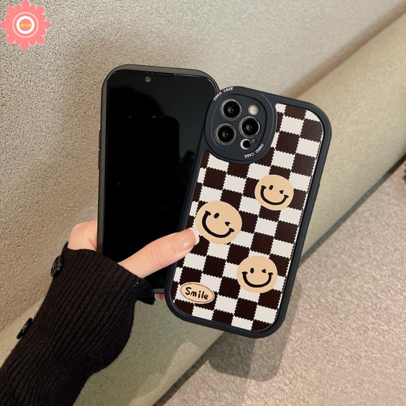 Casing TPU Lembut Kotak-Kotak Mewah Realme C53 C55 10 Pro Plus C30 C31 C35 C12 C15 C25 C25s 8i 6i 9i C21Y C25Y C11 C20 C21 C3 C17 8 5 7i 8pro 5i 6 7 6s 5s Motif Kotak Smiley Beruang Lucu