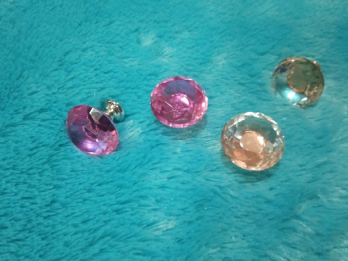 Handle Tarikan Laci Pintu Kristal Warna Putih Bening Ukuran 3cm