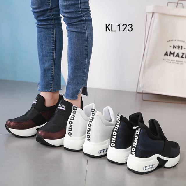 Sepatu Kelsey wedges wb. Kl123