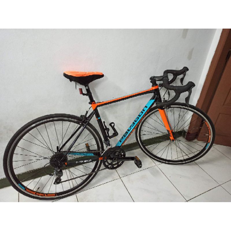 Roadbike Polygon Strattos S2