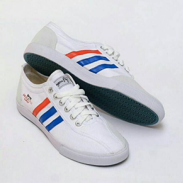 Dragonfly Falcon & Amazon