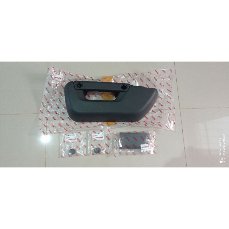 Armrest pintu depan 1bh ori Granmax handel tarikan, arm rest grand max