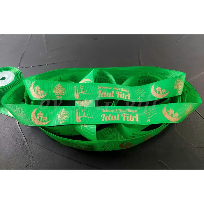 

Pita Idul Fitri -GrossGrain- Hijau Tua - D;Lebar 3.8cm ;Panjang 20yard