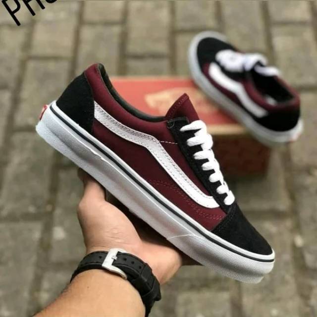 sepatu vans sneakers