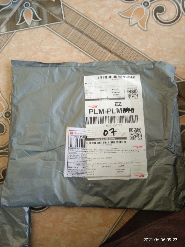 Batik Couple Keluarga, Baju Batik Couple Keluarga Ori Ndoro Jowi Dnt Dimensi Abu Set Couple Keluarga