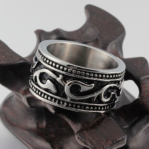 SEUSUK  Cincin Gaya Retro Gothic Vintage Punk Ukuran 14mm untuk Pria COD Ring
