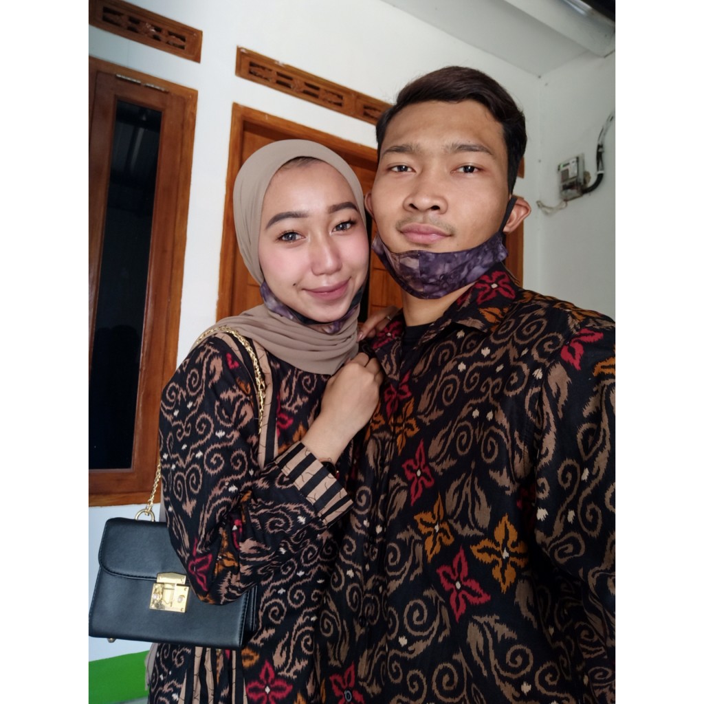 Couple Batik Pria Hem Kemeja Lengan Panjang Wanita Tunik Dresa Kombinasi Motif Soloan