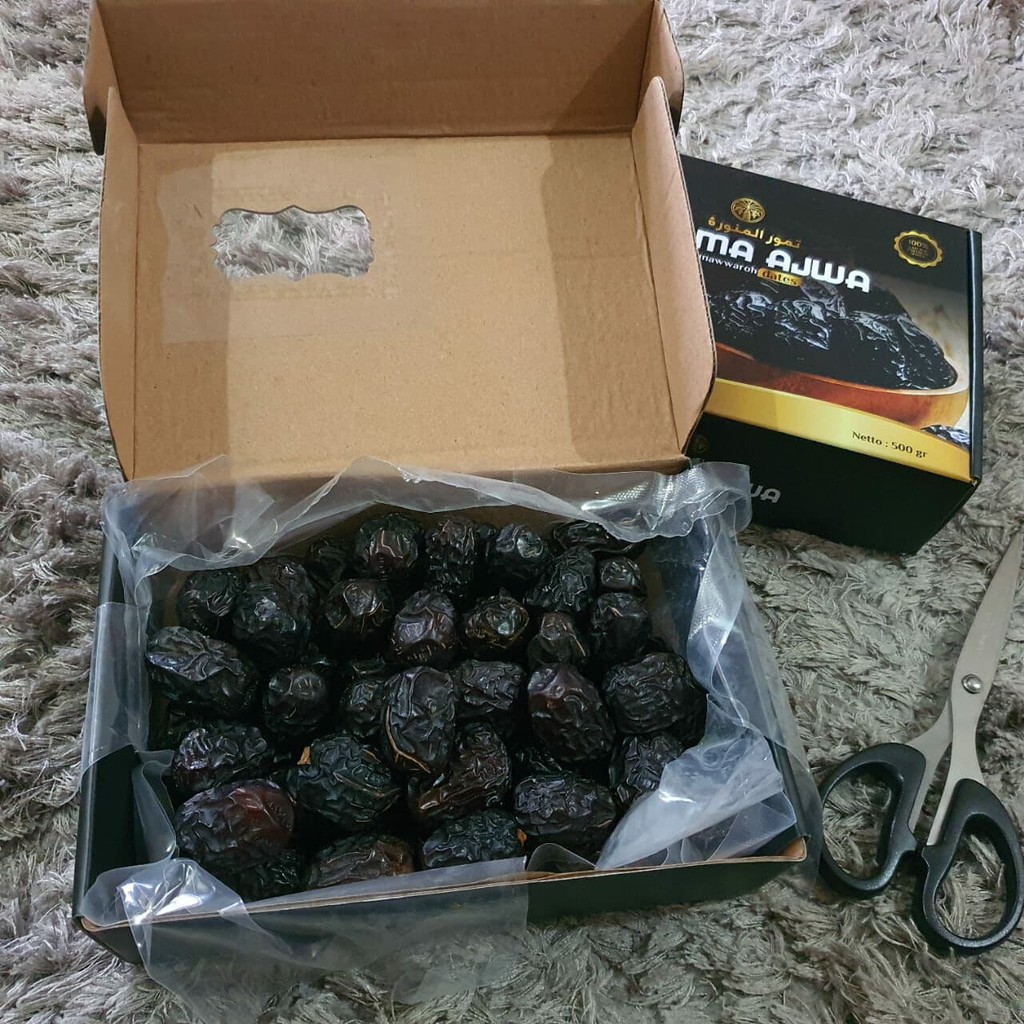 

kurma ajwa