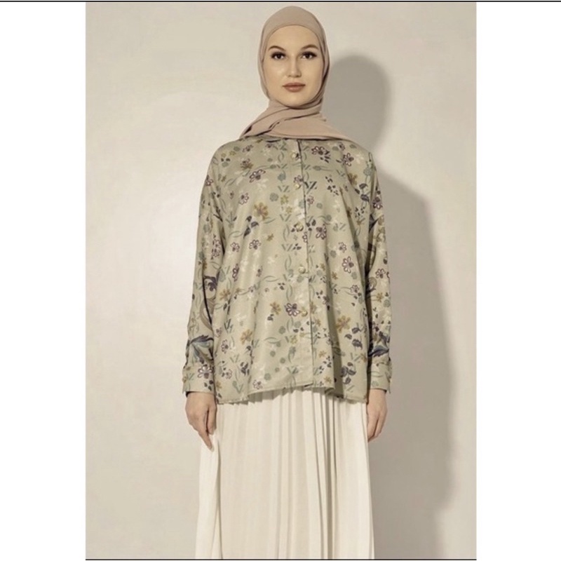 Daneen top Vivi Zubedi sage Green