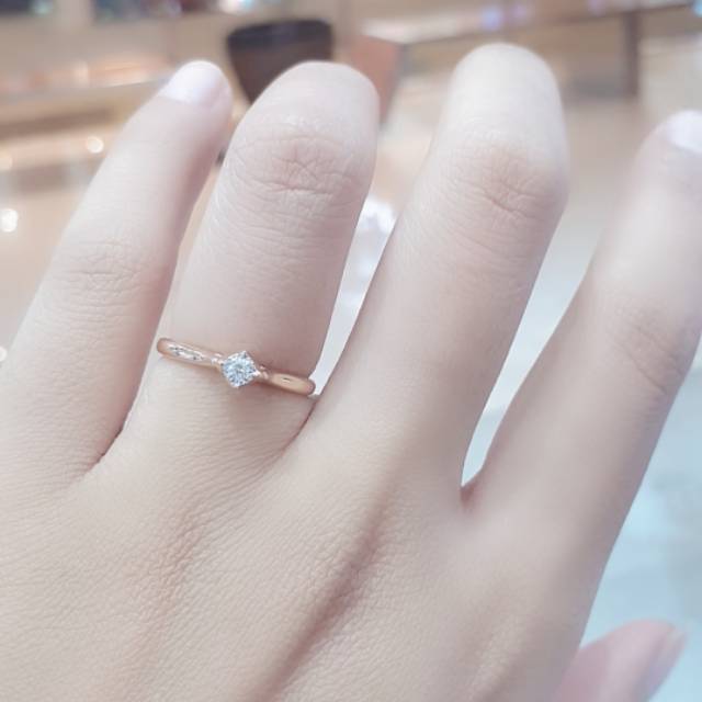 cincin berlian wanita model solitaire illusion rangka rosegold