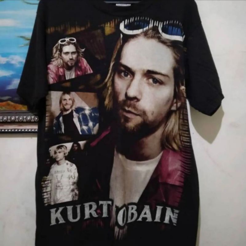 Kaos Vintage Kurt Cobain Aop