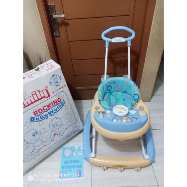 Baby Walker / Push Walker / Alat Bantu Jalan Bayi Preloved Bekas Second