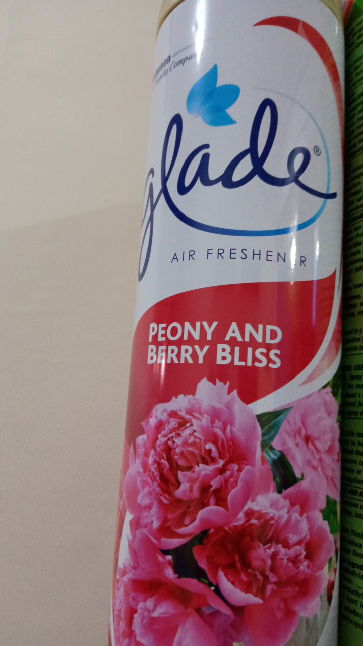 Pengharum Ruangan Glade Aerosol 12x350ml+60ml